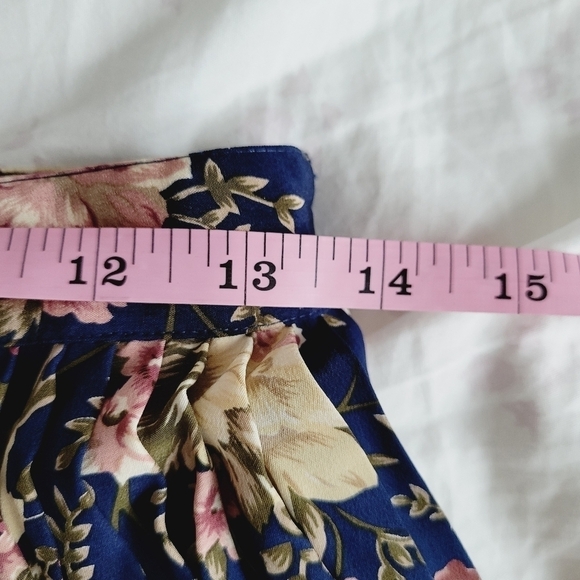 Vintage Alcott and Andrews Blue Floral Silk Blouse and Skirt Set - Picture 15 of 16